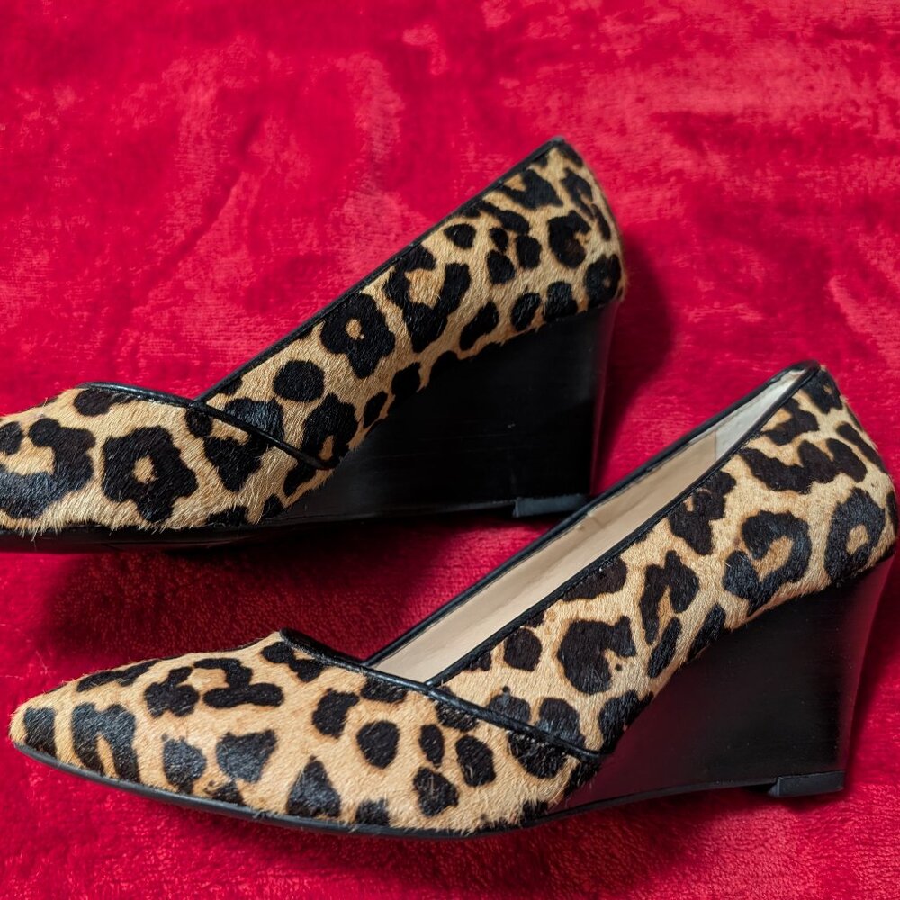 Franco Sarto Animal Print Wedge Heel Size 6 NWOT - Picture 2 of 6
